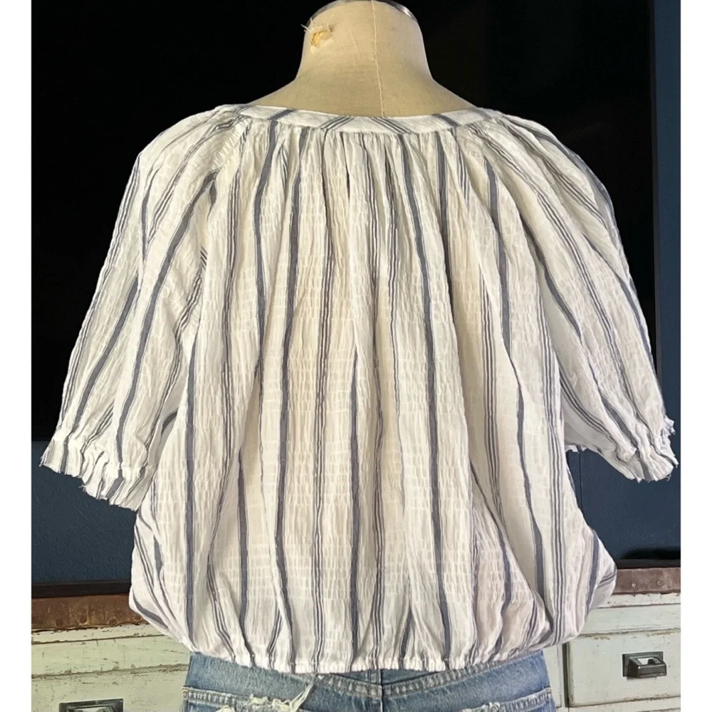 Anthropologie Puff Sleeve Crop Blouse Top L